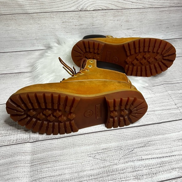 Timberland Boots - Picture 7 of 8